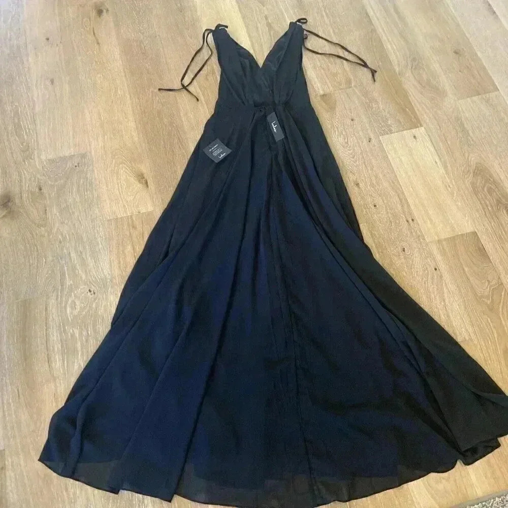 New LULU'S Dance the Night Away Maxi Gown Black Surplice Dress Medium Formal NWT - Picture 12 of 16